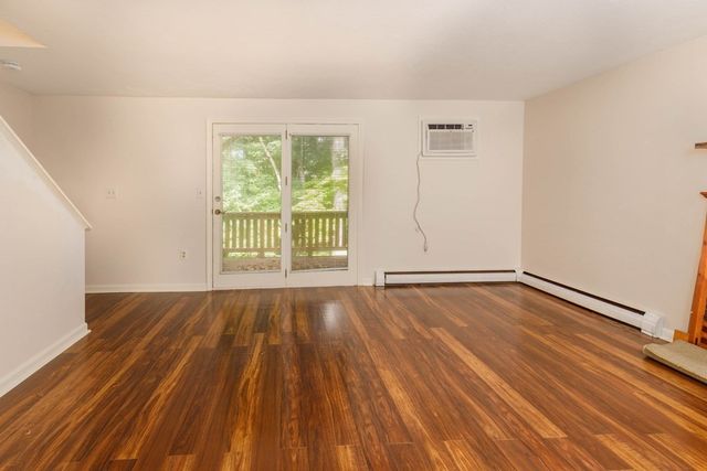 31 Macintosh Lane 31, Leominster, MA 01453