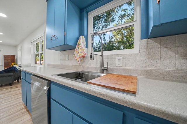 18430 Empire St, Plymouth, CA 95669
