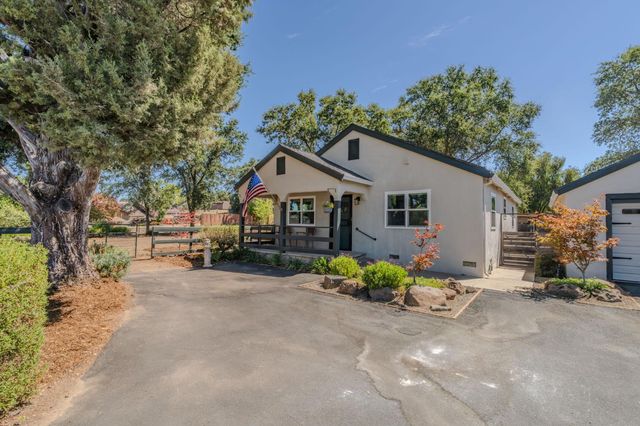 18430 Empire St, Plymouth, CA 95669
