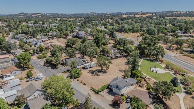 18430 Empire St, Plymouth, CA 95669