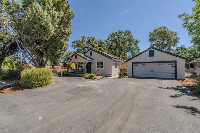 18430 Empire St, Plymouth, CA 95669