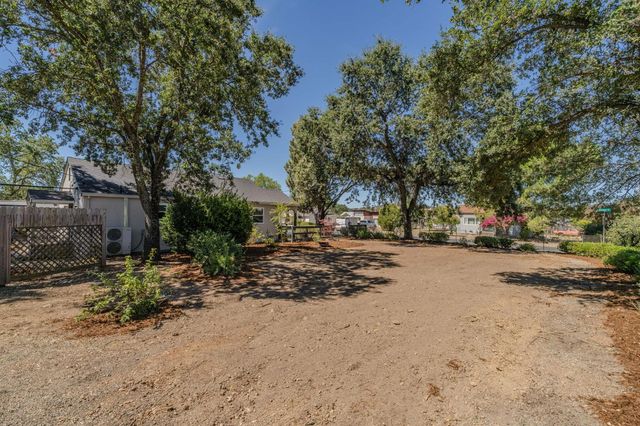 18430 Empire St, Plymouth, CA 95669