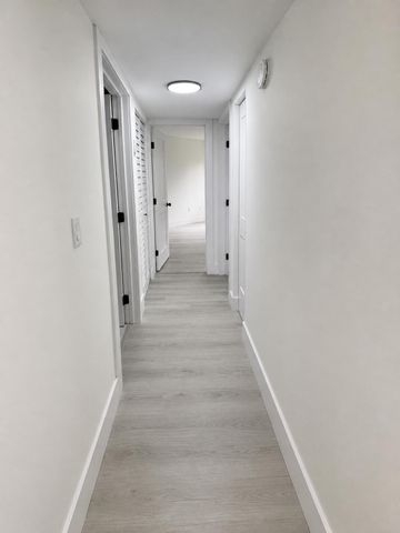10229 NW 9th Street Circle 103, Miami, FL 33172