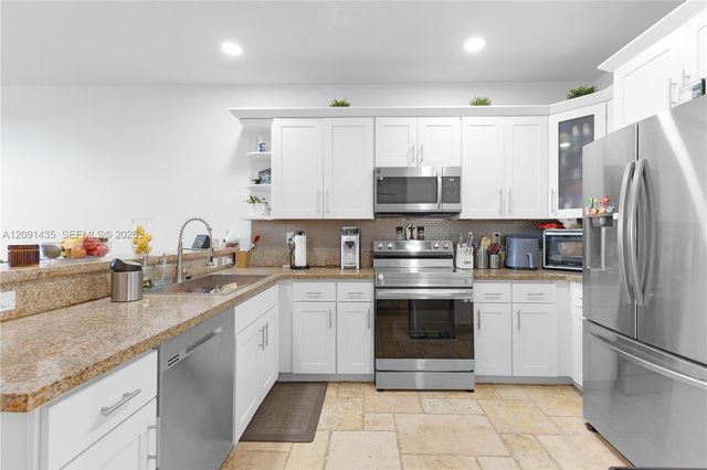 7475 NW 116th Avenue, Doral, FL 33178