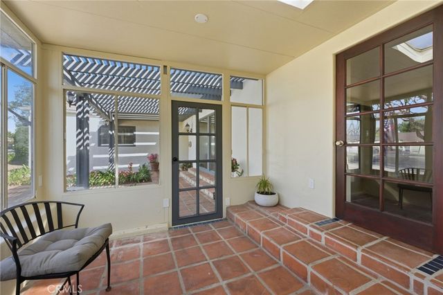 1314 E Chapman, Orange, CA 92866