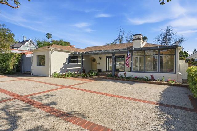1314 E Chapman, Orange, CA 92866