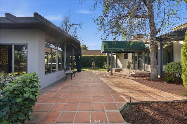 1314 E Chapman, Orange, CA 92866