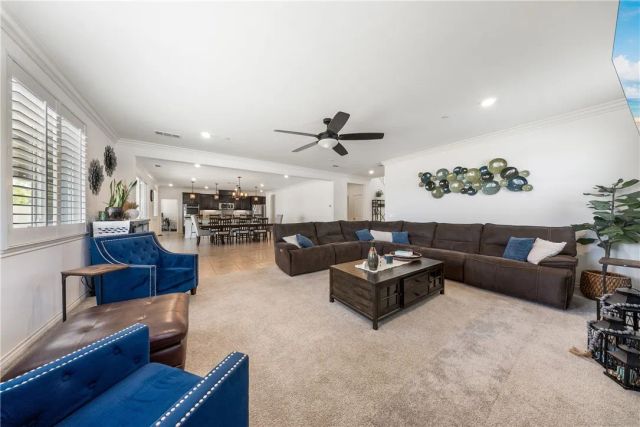 13862 Mardi Gras, Riverside, CA 92503