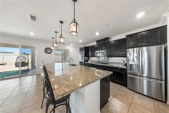 13862 Mardi Gras, Riverside, CA 92503