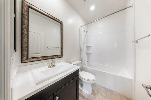 13862 Mardi Gras, Riverside, CA 92503