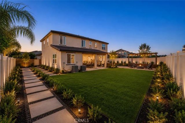 13862 Mardi Gras, Riverside, CA 92503