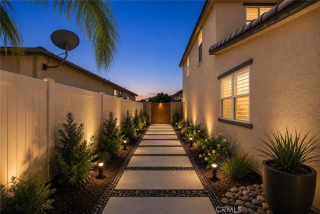 13862 Mardi Gras, Riverside, CA 92503
