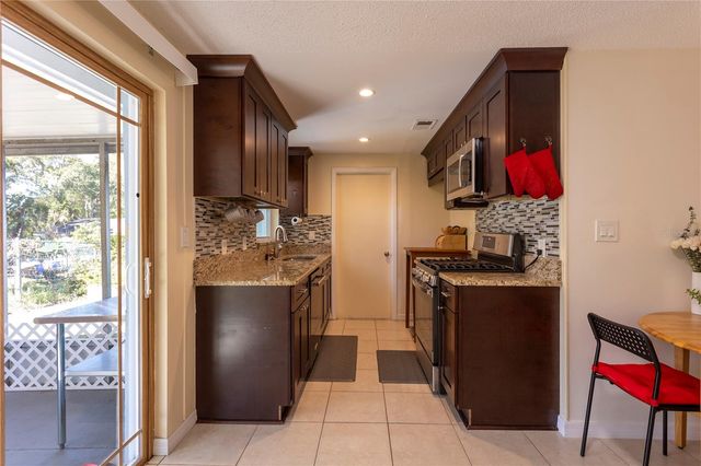 2877 NUTWOOD STREET, Clearwater, FL 33759