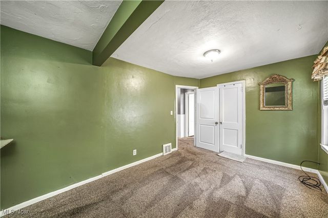 223 Madison Avenue, Cuyahoga Falls, OH 44221