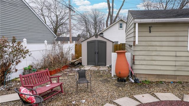 223 Madison Avenue, Cuyahoga Falls, OH 44221