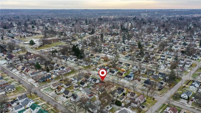 223 Madison Avenue, Cuyahoga Falls, OH 44221