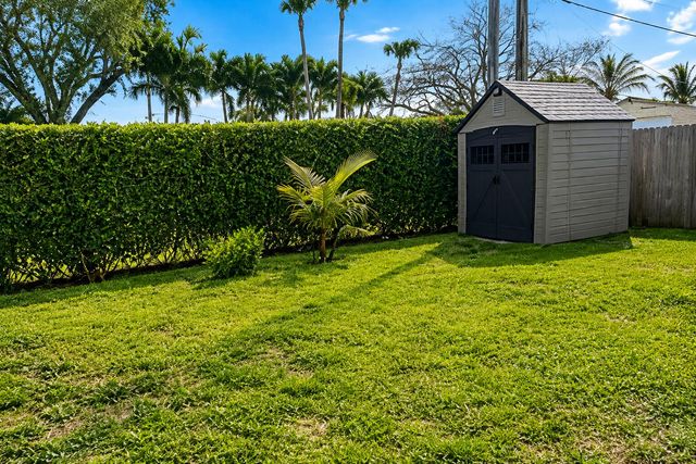 4344 S Mary Circle, Palm Beach Gardens, FL 33410