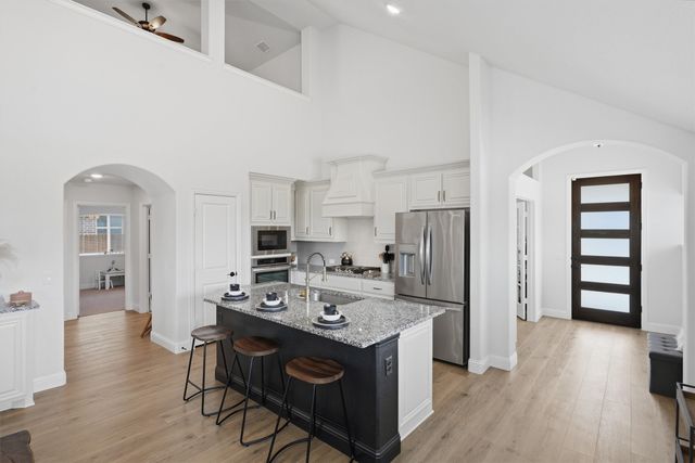 8232 Manx Point, Godley, TX 76044