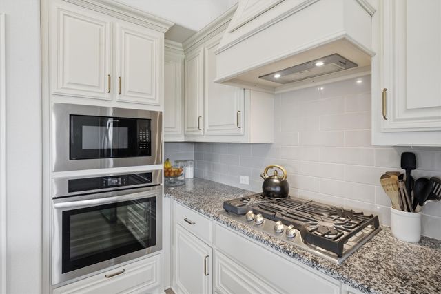 8232 Manx Point, Godley, TX 76044