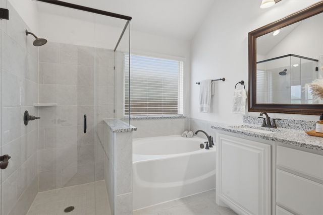 8232 Manx Point, Godley, TX 76044