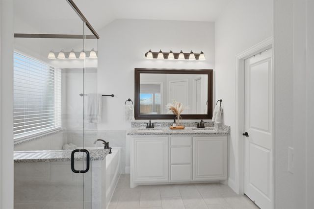 8232 Manx Point, Godley, TX 76044