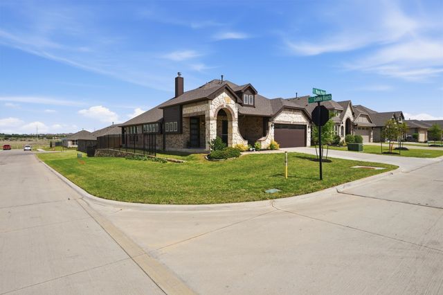 8232 Manx Point, Godley, TX 76044