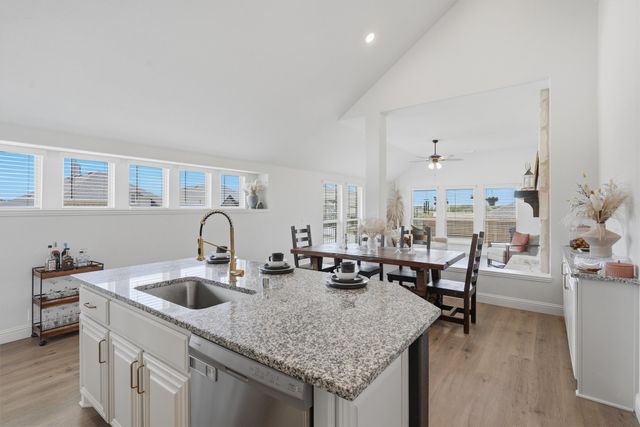 8232 Manx Point, Godley, TX 76044