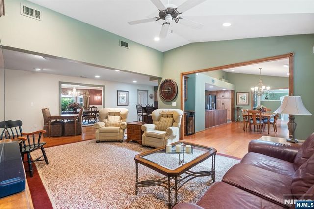 108 Logan Lane, Wyckoff, NJ 07481