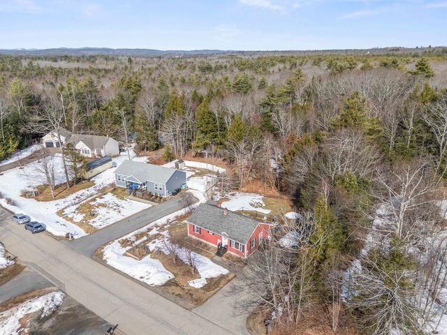 31 Redwood Lane, Sanford, ME 04073