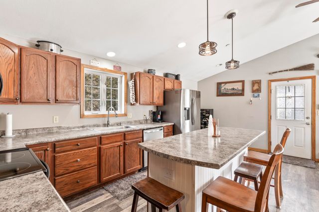 31 Redwood Lane, Sanford, ME 04073