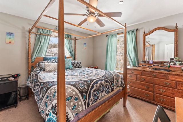 31 Redwood Lane, Sanford, ME 04073