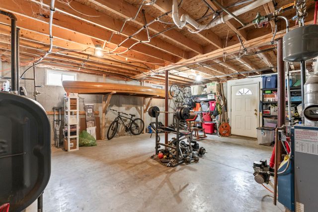 31 Redwood Lane, Sanford, ME 04073