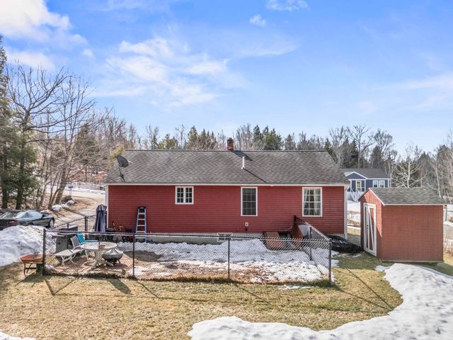31 Redwood Lane, Sanford, ME 04073