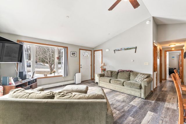 31 Redwood Lane, Sanford, ME 04073