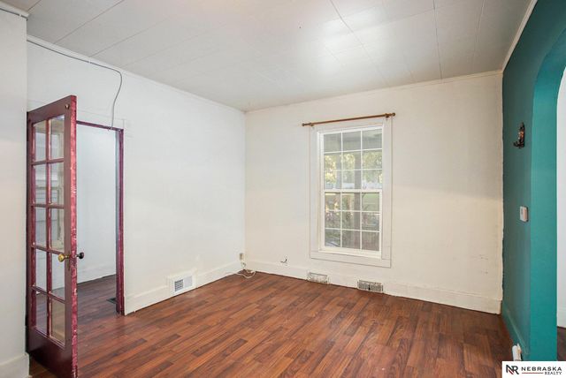 2932 Q Street, Lincoln, NE 68503