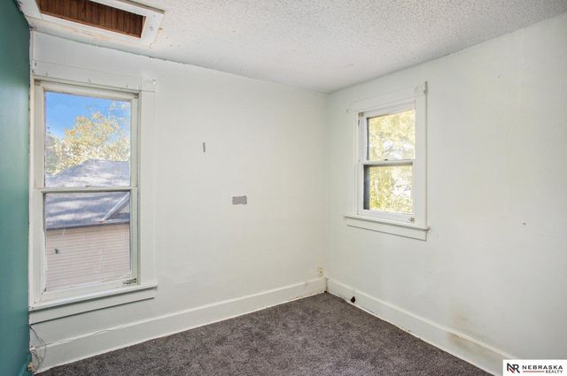 2932 Q Street, Lincoln, NE 68503