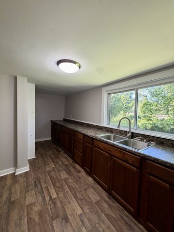 605 Transit Ave, Columbia, TN 38401