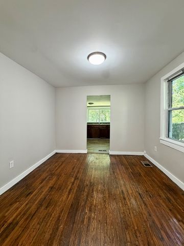 605 Transit Ave, Columbia, TN 38401