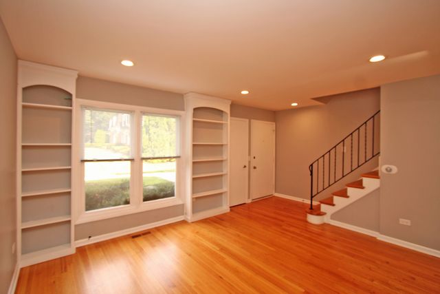 340 Eastern Avenue, Barrington, IL 60010