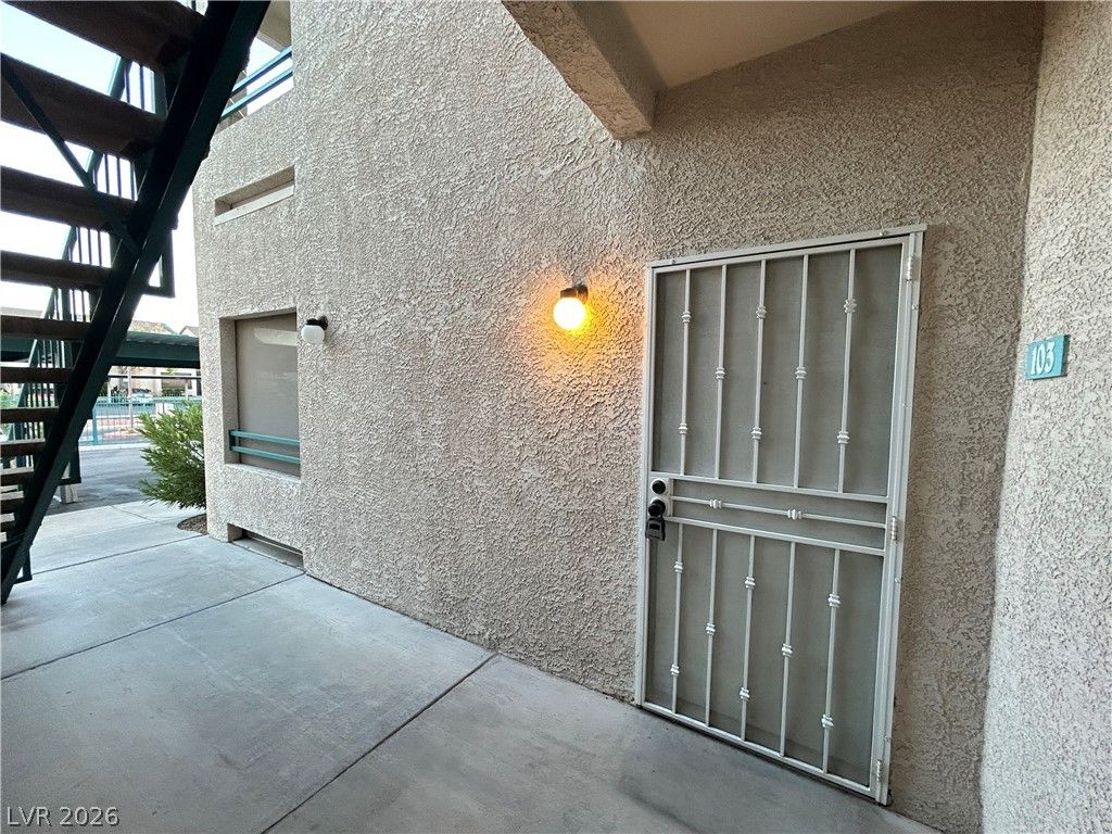 5111 Lindell Road 103, Las Vegas, NV 89118