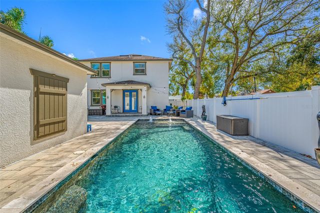 827 12TH AVENUE S, St Petersburg, FL 33701