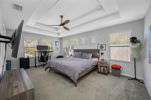 827 12TH AVENUE S, St Petersburg, FL 33701