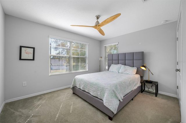 827 12TH AVENUE S, St Petersburg, FL 33701