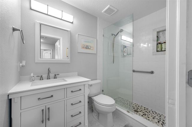 827 12TH AVENUE S, St Petersburg, FL 33701