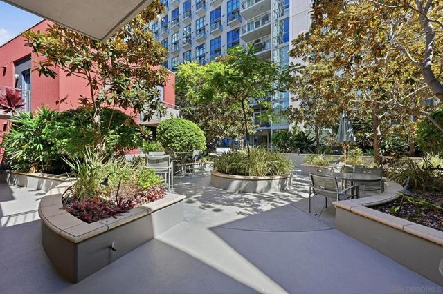 1240 India St 2005, San Diego, CA 92101