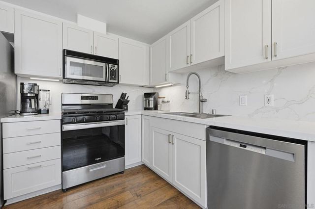 1240 India St 2005, San Diego, CA 92101