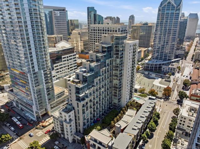 1240 India St 2005, San Diego, CA 92101