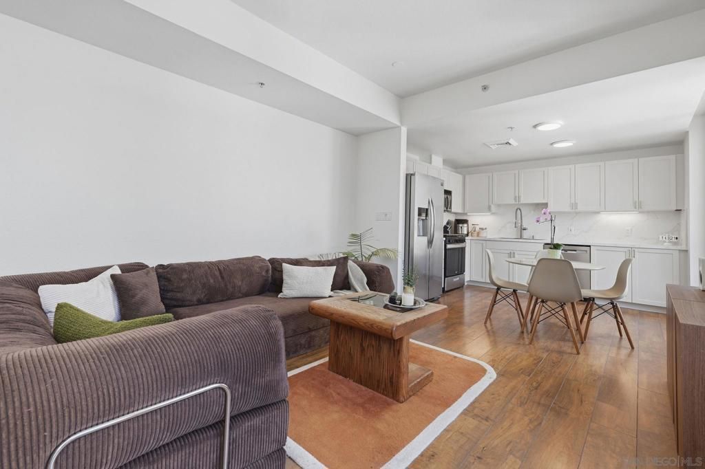 1240 India St 2005, San Diego, CA 92101 — photo 3