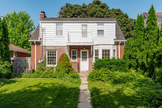 5044 N 67th STREET, Milwaukee, WI 53218