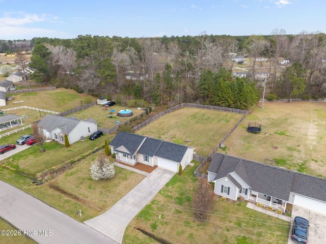 115 Laredo Drive, Jacksonville, NC 28540